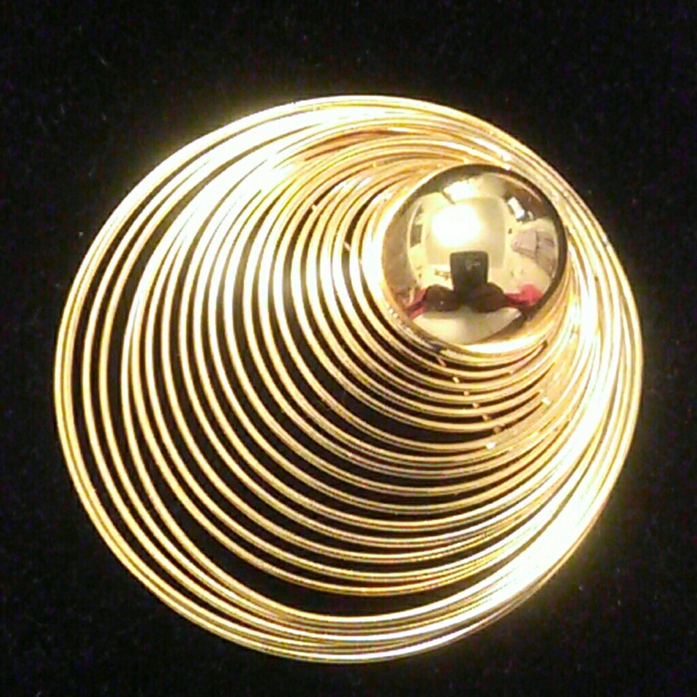 Brooch